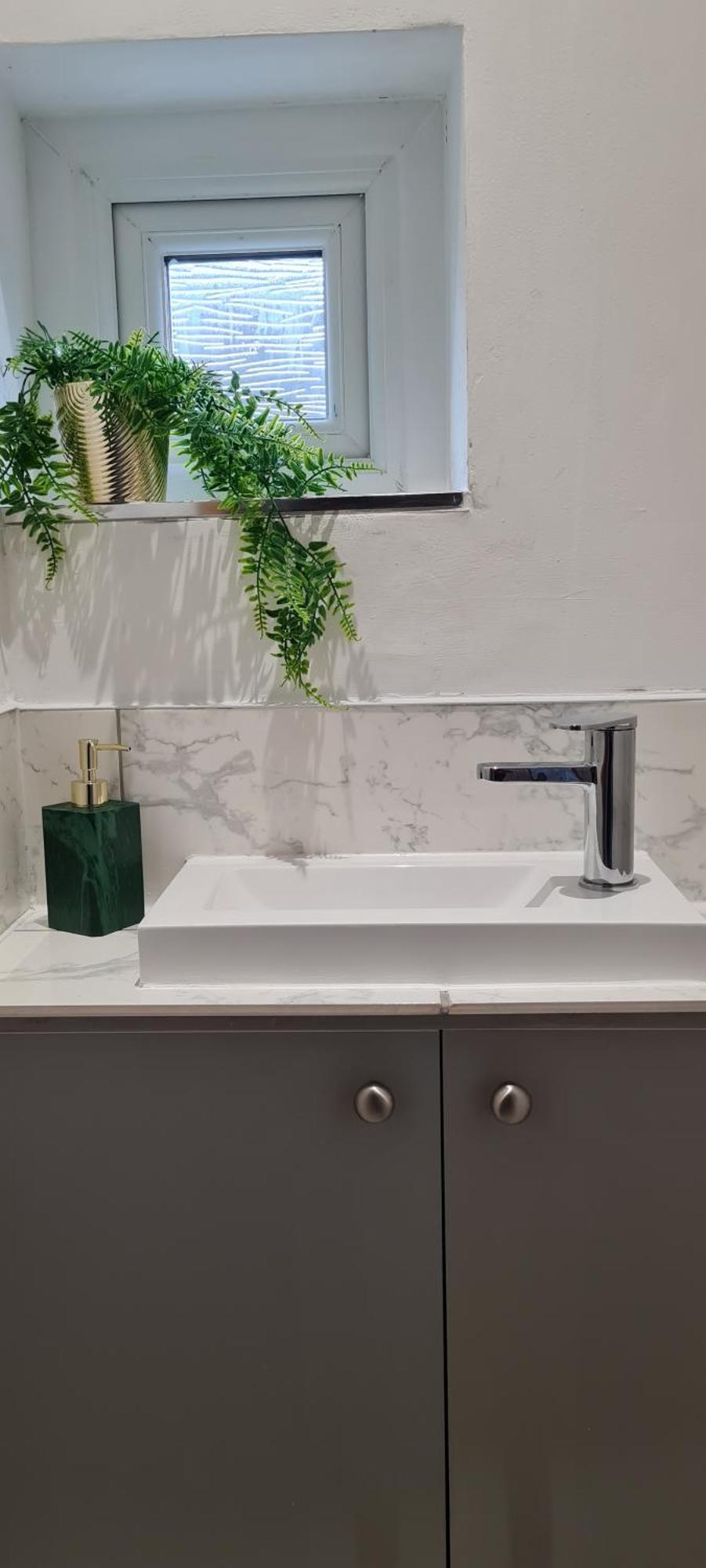 Shm Stays Leicester. Newly Renovated!! 15 Min Drive From City Centre, University. 9 Min Drive To Leicester City Stadium, 5 Min Drive To M1 & M69. 2 Min Walk To Bus Stop. Buitenkant foto