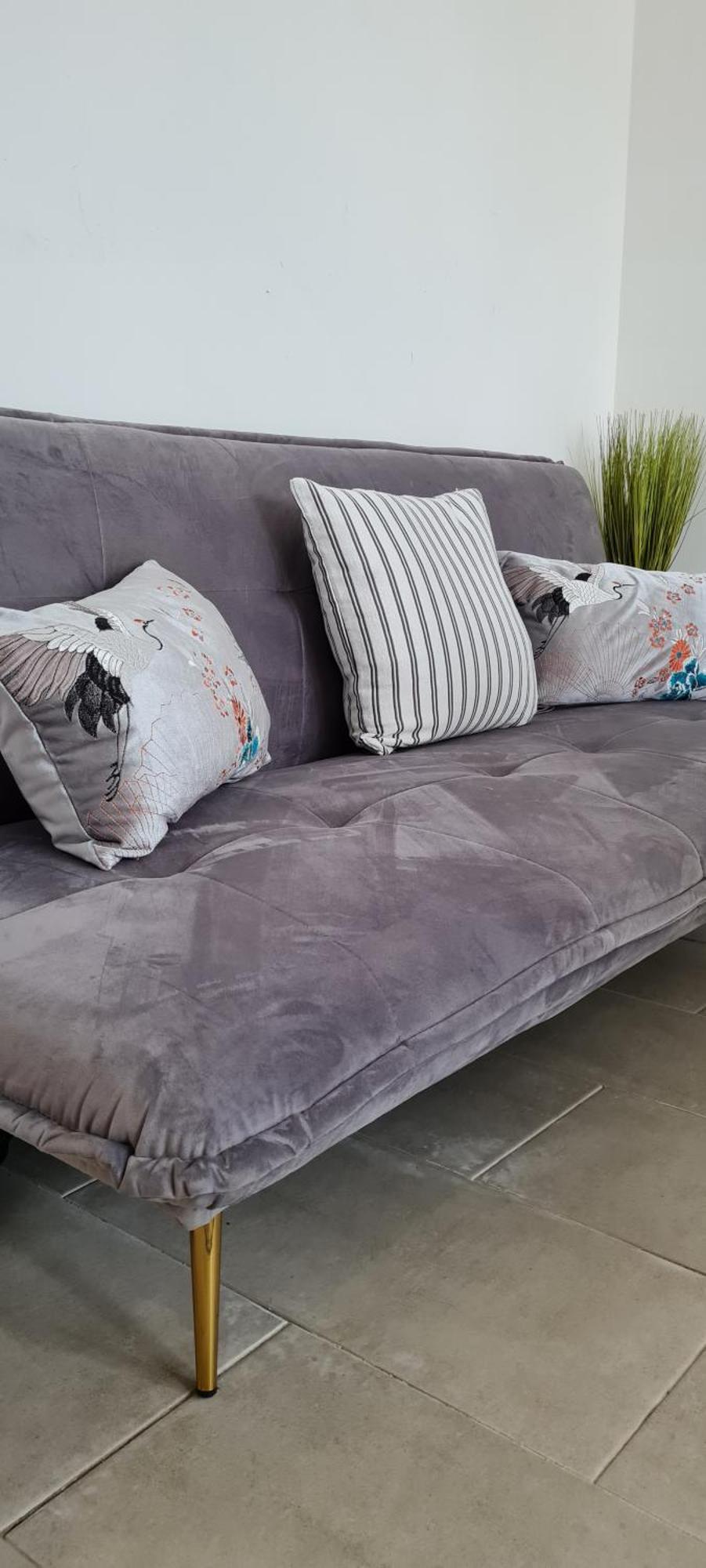 Shm Stays Leicester. Newly Renovated!! 15 Min Drive From City Centre, University. 9 Min Drive To Leicester City Stadium, 5 Min Drive To M1 & M69. 2 Min Walk To Bus Stop. Buitenkant foto